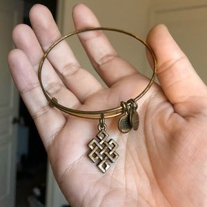 Alex and Ani • Endless knot bangle